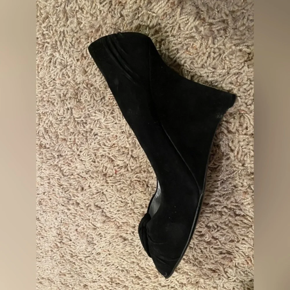 PRADA Suede Wedge Heel Pumps Black Y2K 90’s